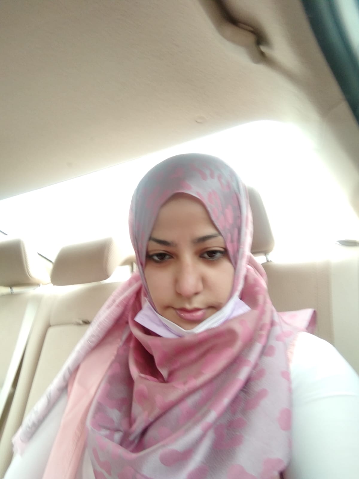 nesma amin_ZbWOv