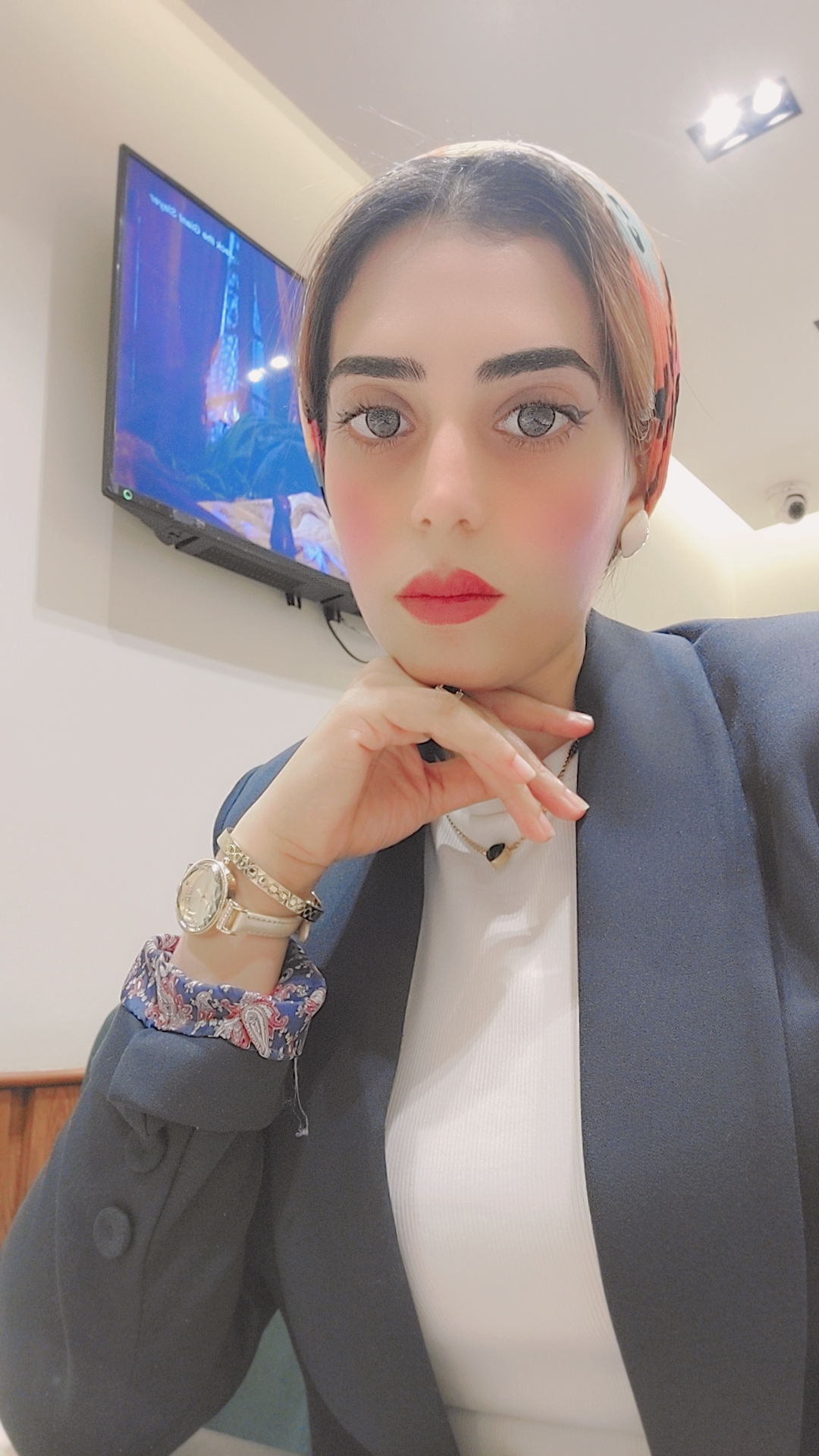 Dr Hend mansour_yZIve